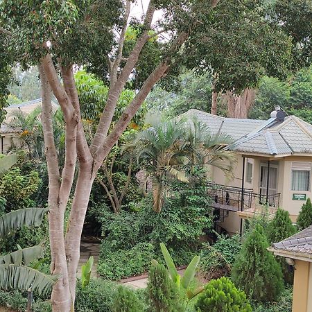 Garden Courts Hotel Masaka Dış mekan fotoğraf