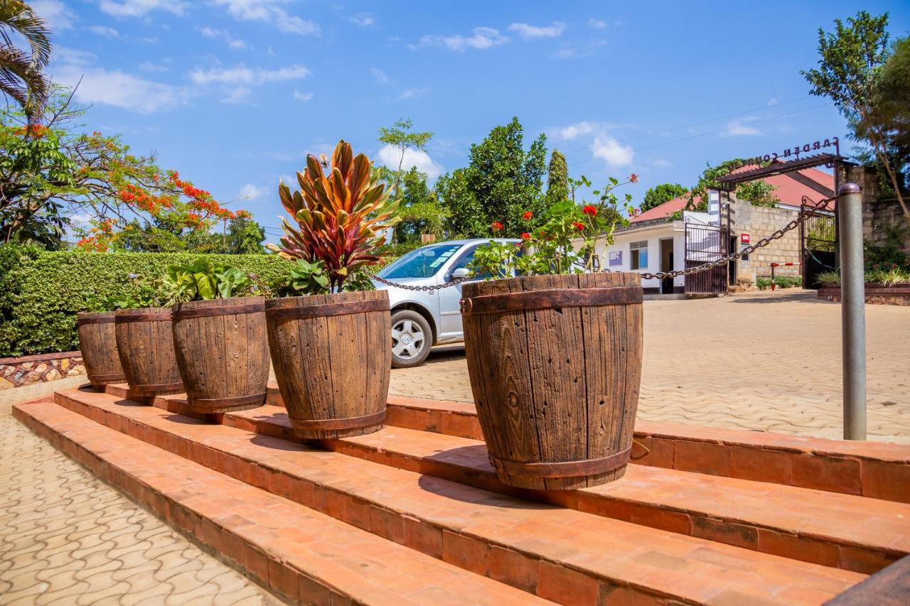 Garden Courts Hotel Masaka Dış mekan fotoğraf