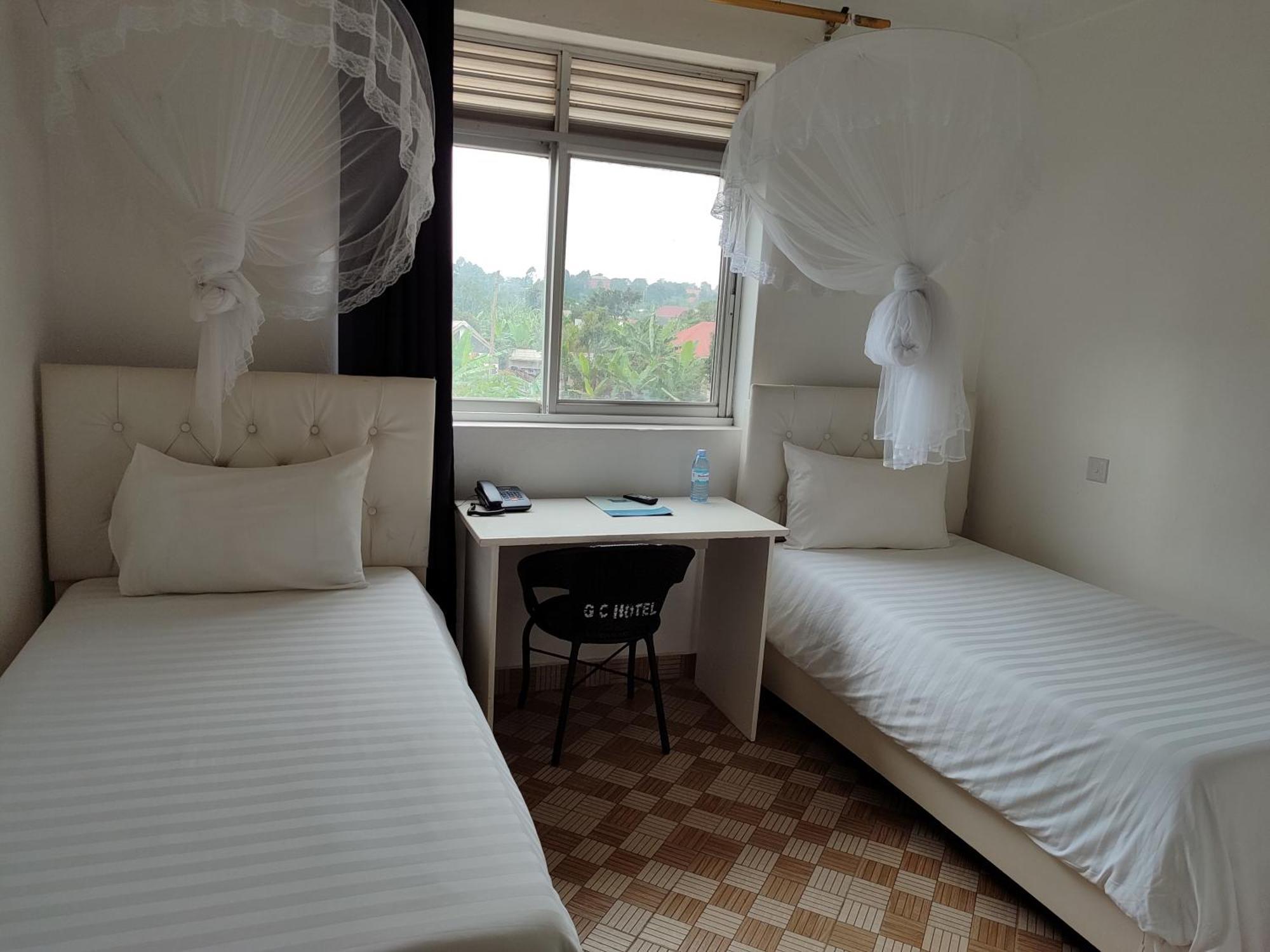 Garden Courts Hotel Masaka Dış mekan fotoğraf