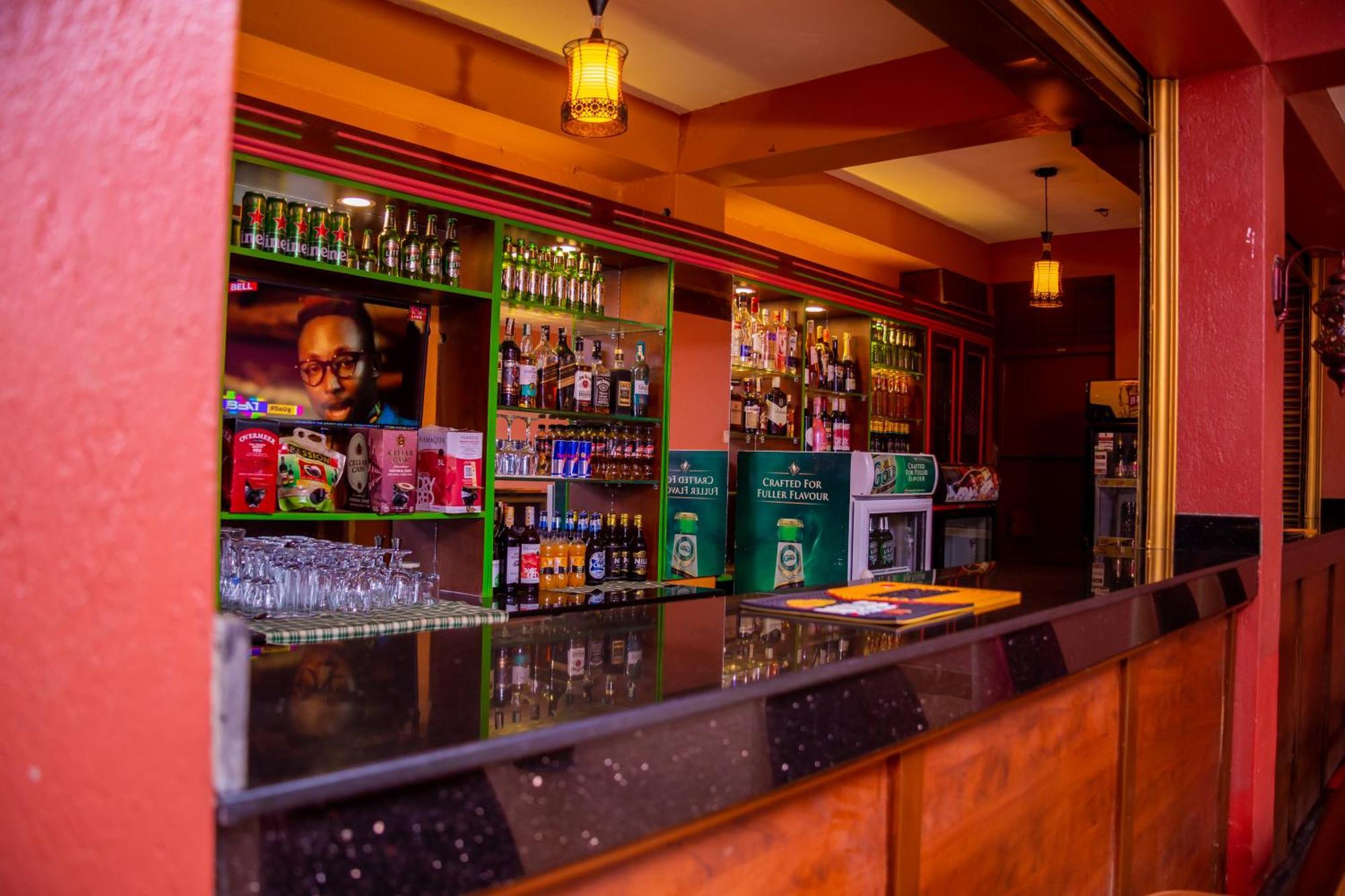 Garden Courts Hotel Masaka Dış mekan fotoğraf